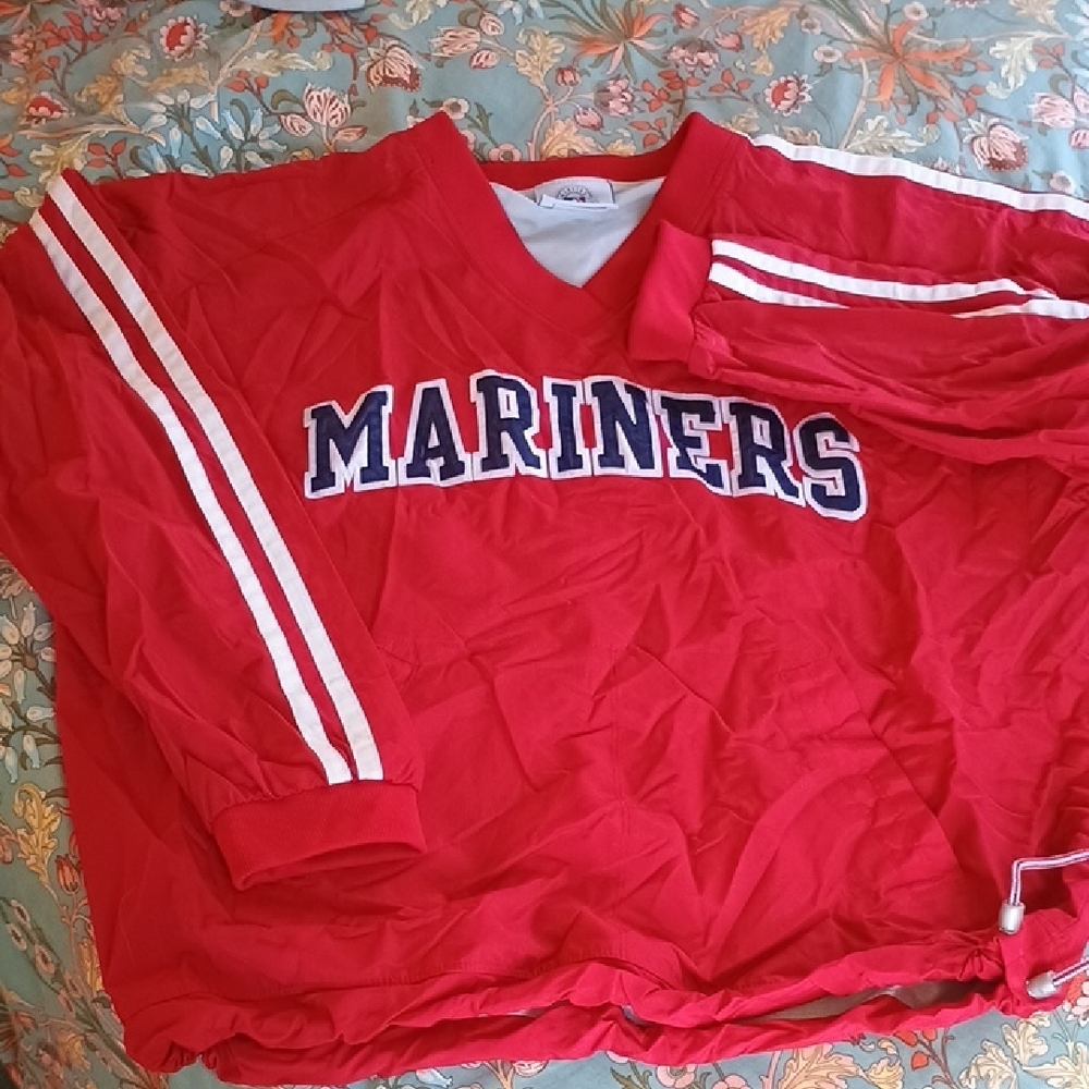 Rare Seattle Mariners MLB Red Vintage V-Neck Pullover Jacket